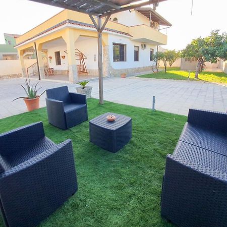 Villa La Sosta - 150M Dal Mare - Patio Privato E Areal Relax Arenella  Exterior photo
