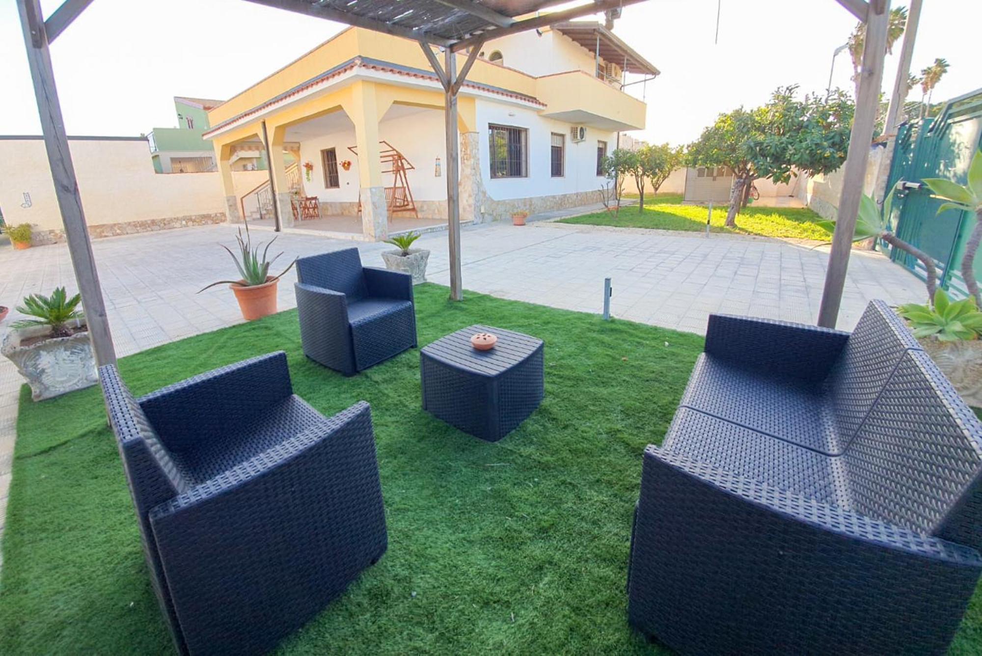 Villa La Sosta - 150M Dal Mare - Patio Privato E Areal Relax Arenella  Exterior photo