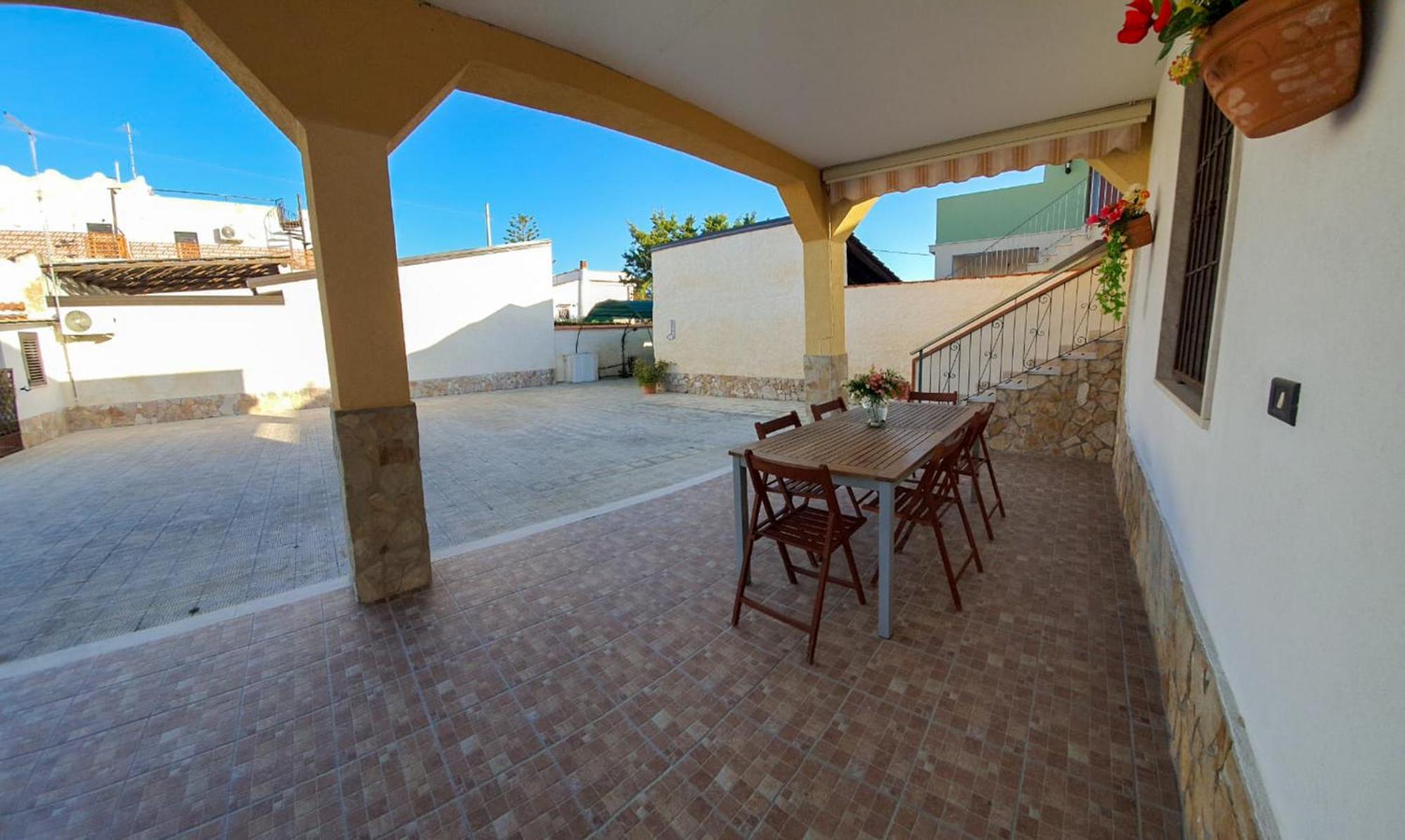 Villa La Sosta - 150M Dal Mare - Patio Privato E Areal Relax Arenella  Exterior photo